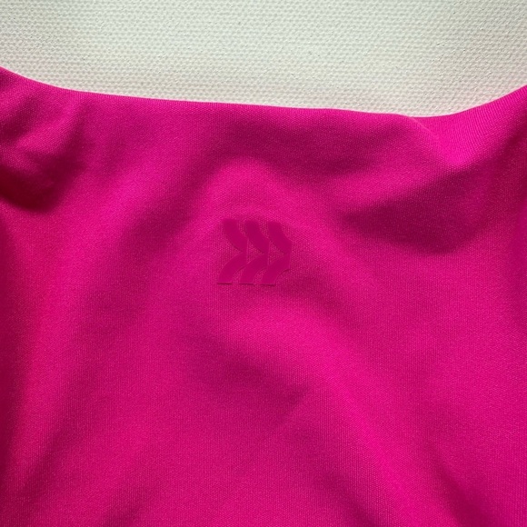 All in Motion Fuchsia Sleeveless Top - Picture 4 of 6